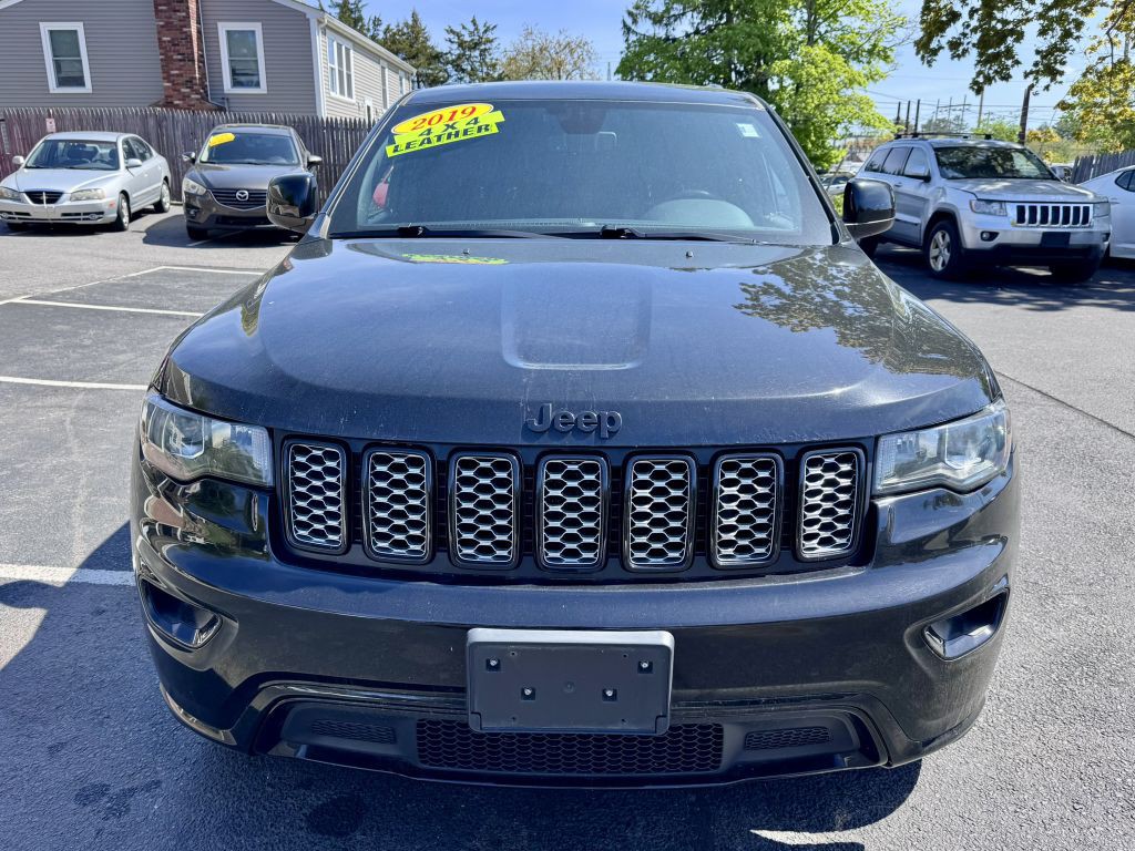 2019 Jeep Grand Cherokee Image 2