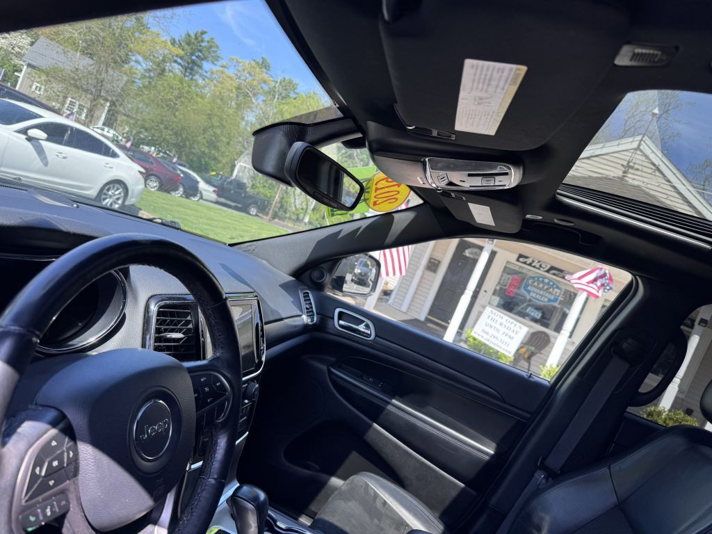 2019 Jeep Grand Cherokee Image 9