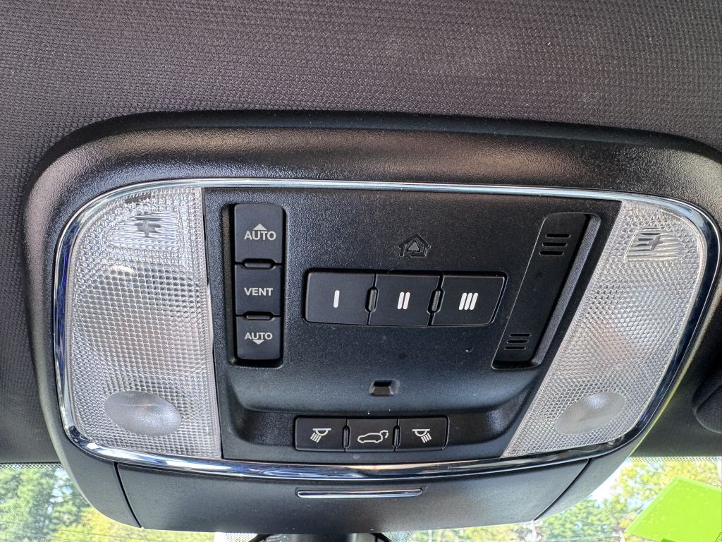 2019 Jeep Grand Cherokee Image 25