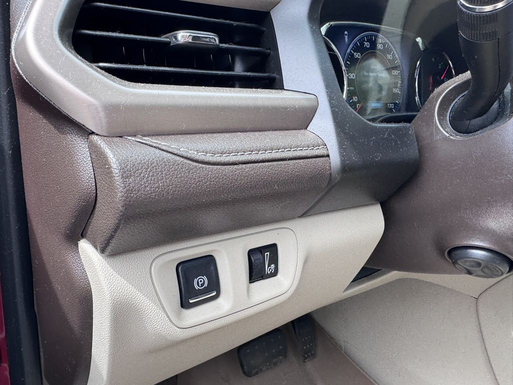 2017 GMC Acadia Image 17