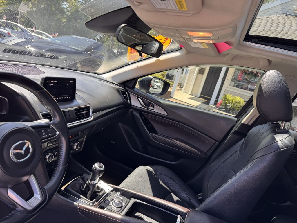 2017 Mazda Mazda3 Image 9