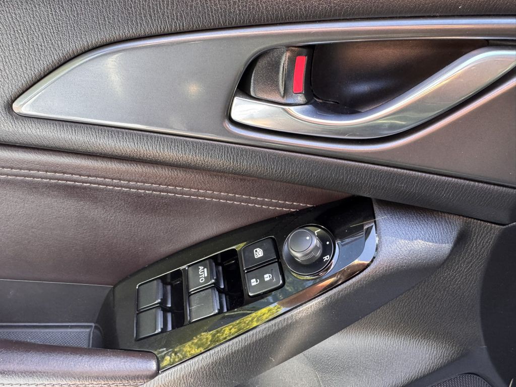 2017 Mazda Mazda3 Image 15
