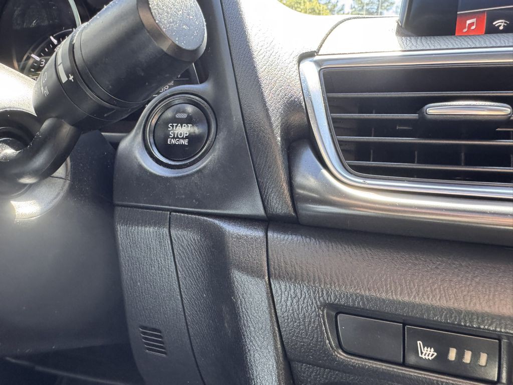 2017 Mazda Mazda3 Image 22