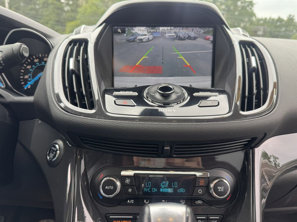 2015 Ford Escape Image 21