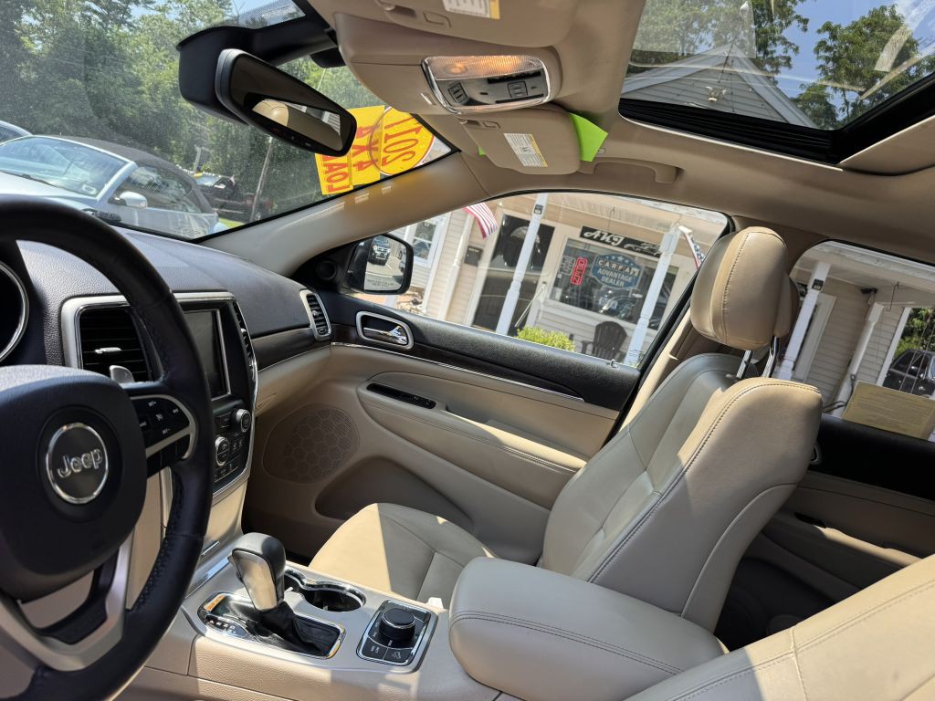 2017 Jeep Grand Cherokee Image 9
