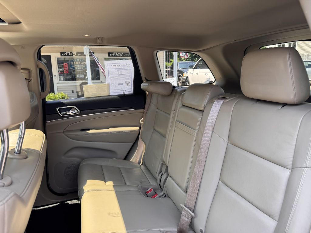 2017 Jeep Grand Cherokee Image 30