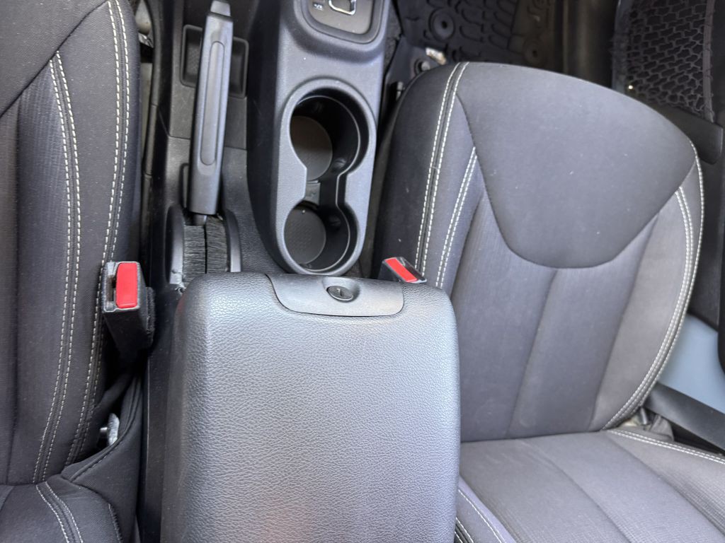 2014 Jeep Wrangler Unlimited Image 21