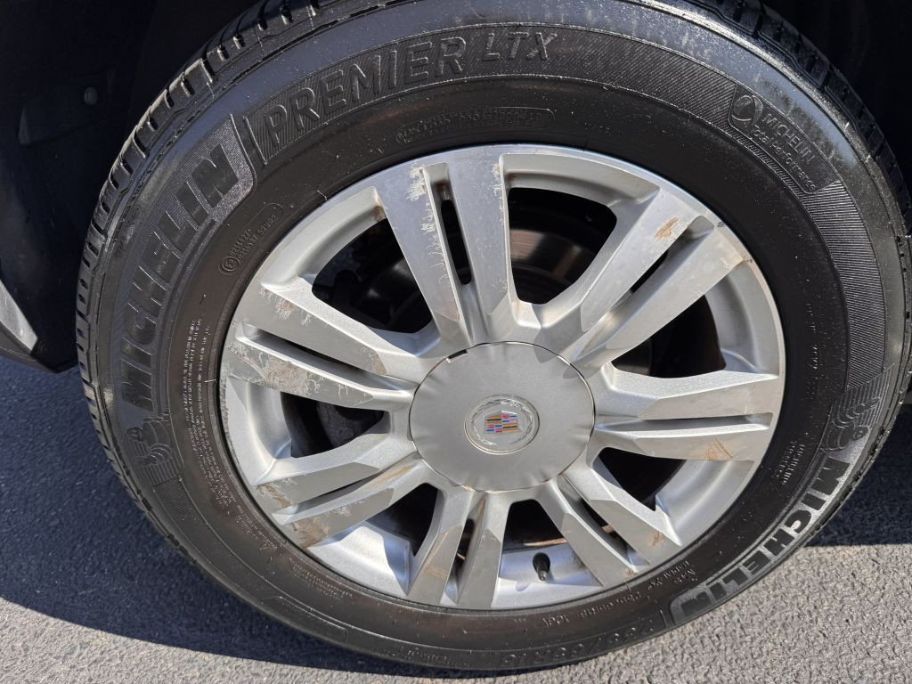 2010 Cadillac SRX Image 11
