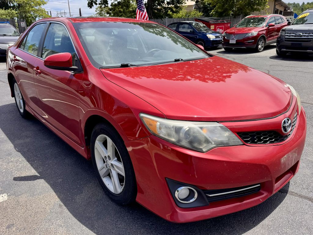 2013 Toyota Camry Image 3