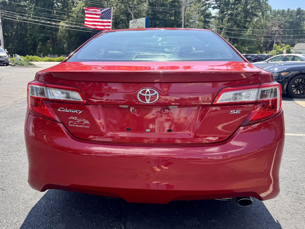 2013 Toyota Camry Image 5