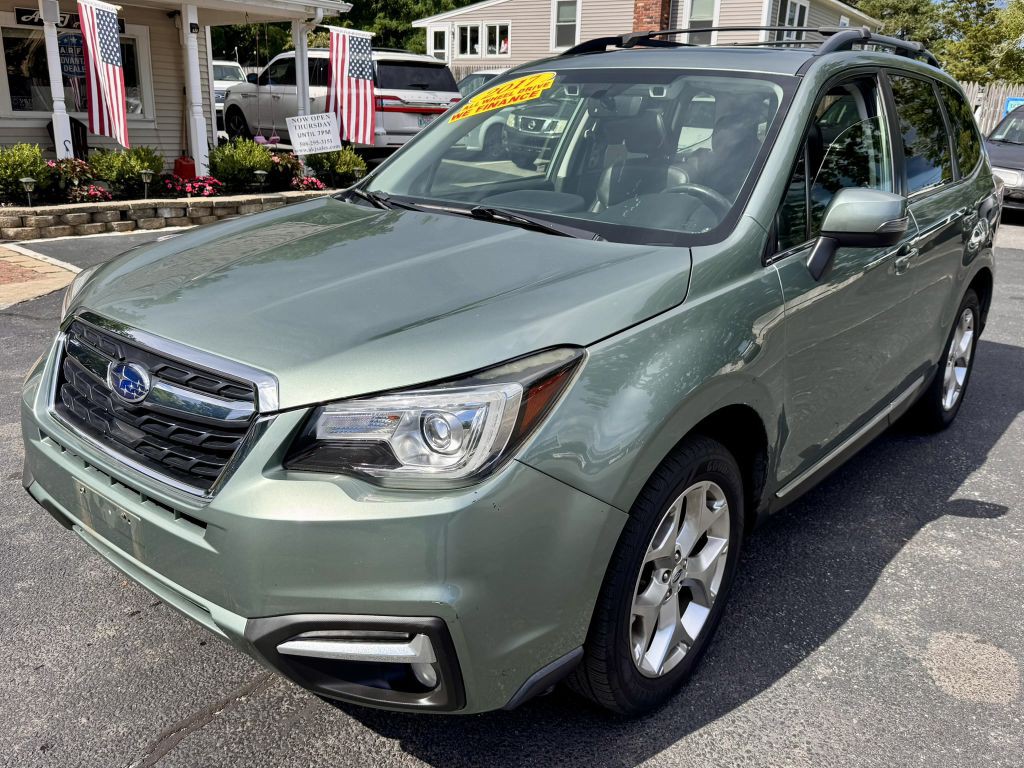 2017 Subaru Forester Image 1