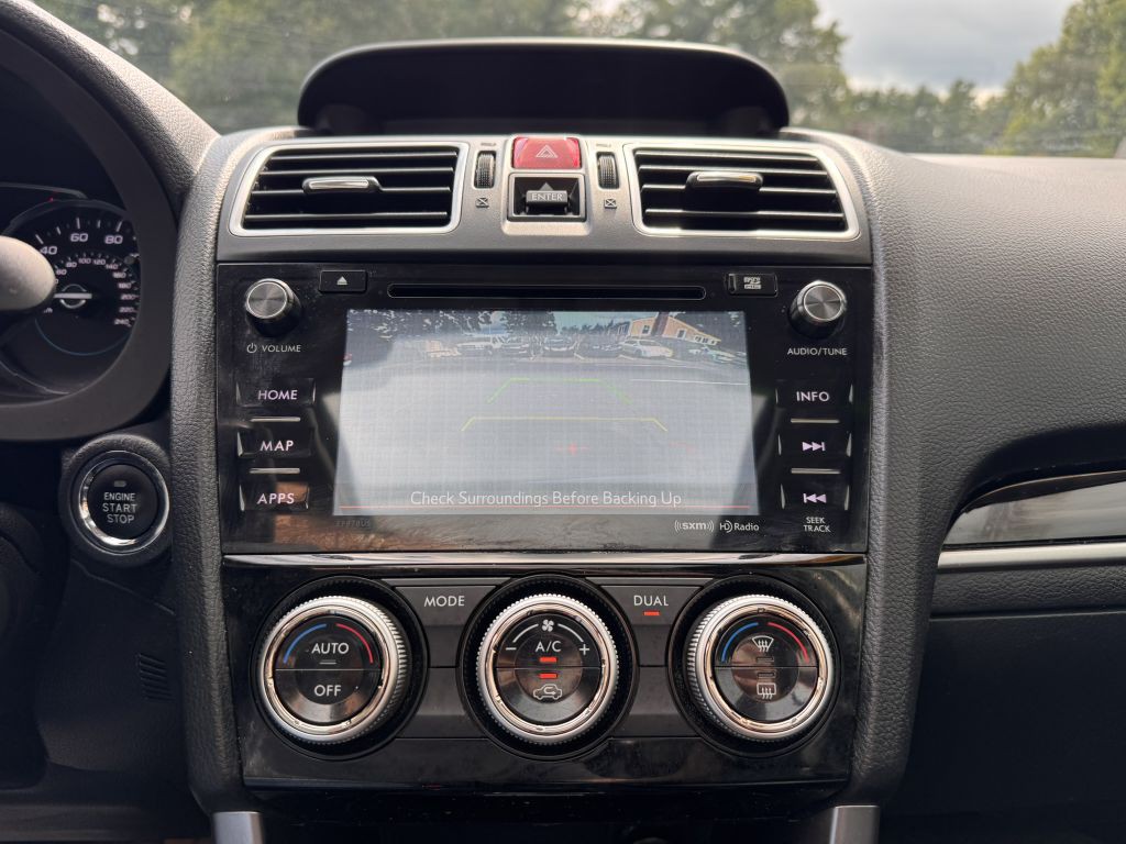2017 Subaru Forester Image 18