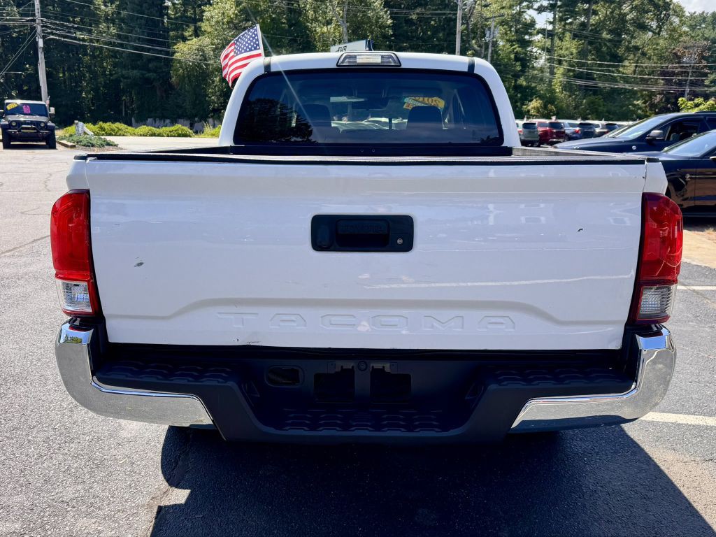 2018 Toyota Tacoma Image 6