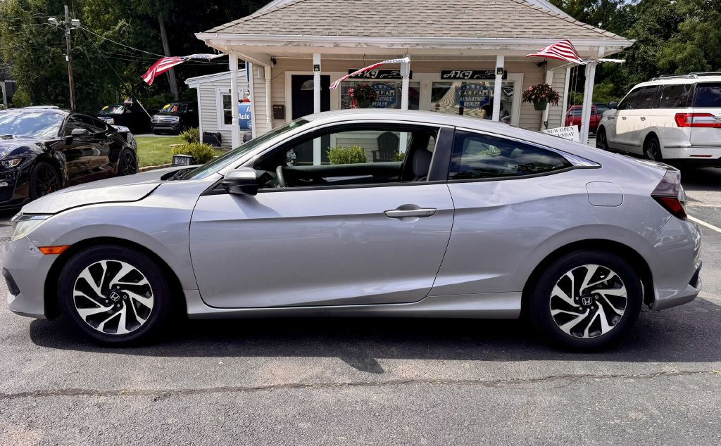 2016 Honda Civic Image 8