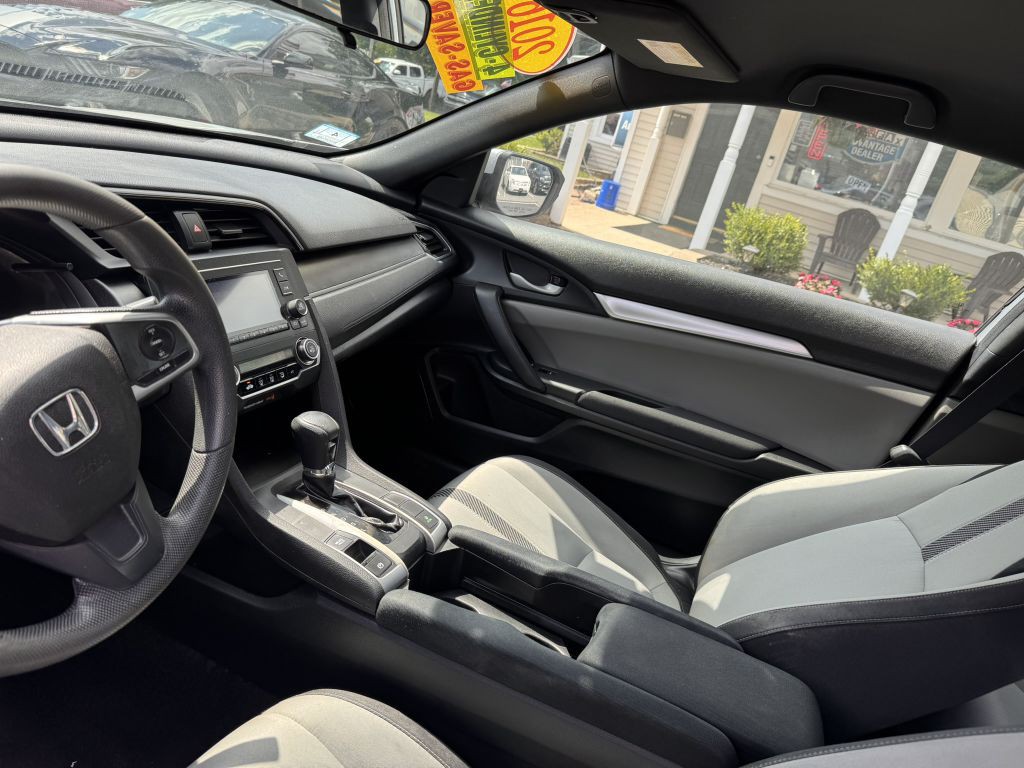 2016 Honda Civic Image 9