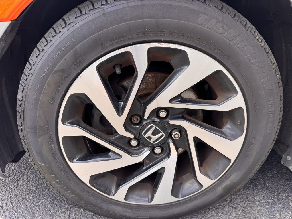 2016 Honda Civic Image 13