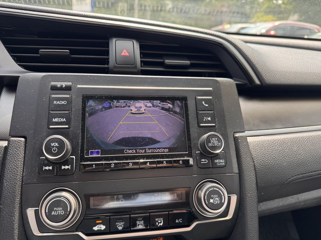 2016 Honda Civic Image 19