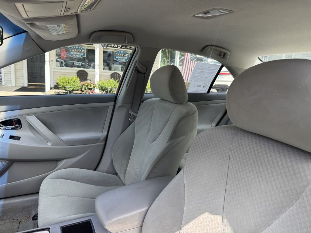 2007 Toyota Camry Image 10