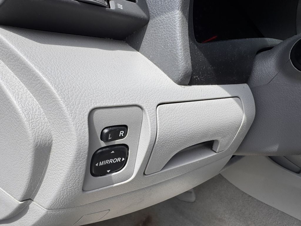 2007 Toyota Camry Image 17