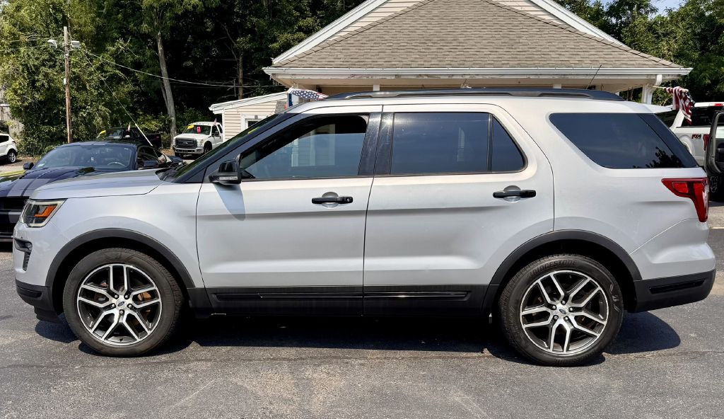 2018 Ford Explorer Image 8