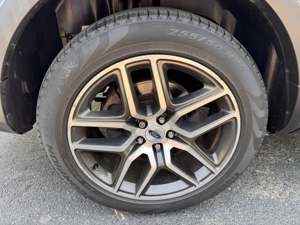 2018 Ford Explorer Image 11