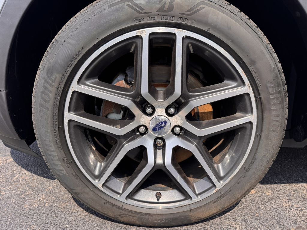 2018 Ford Explorer Image 13