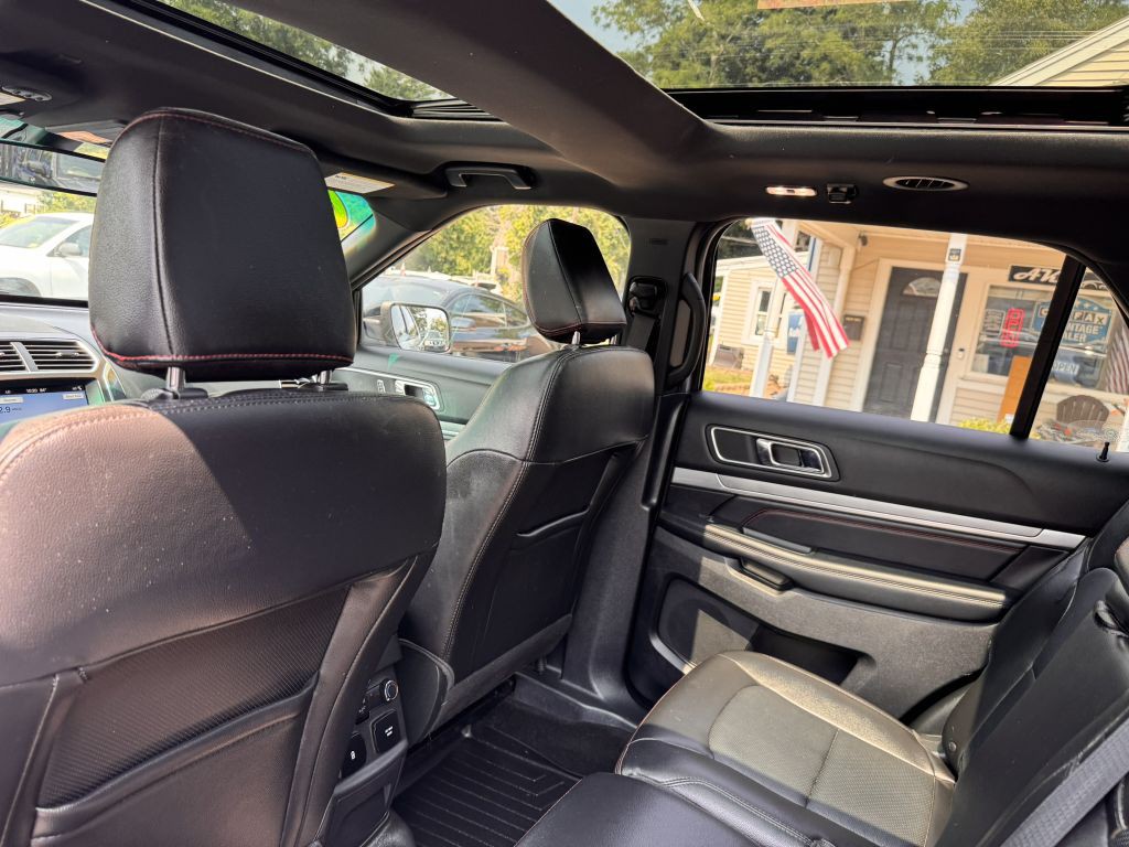 2018 Ford Explorer Image 27