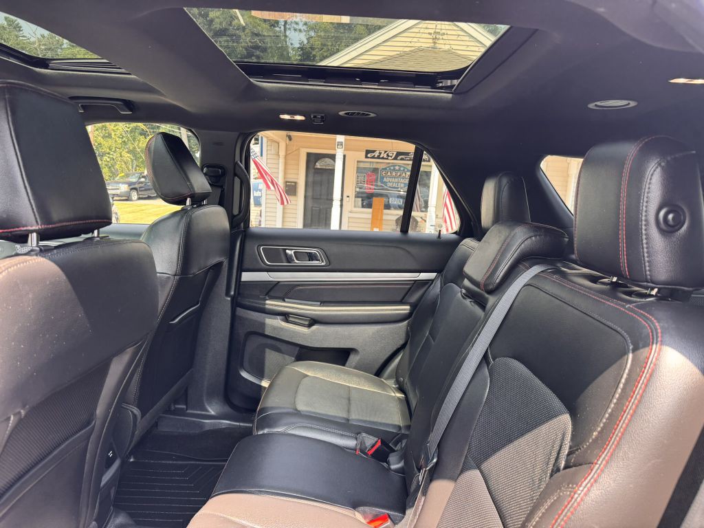 2018 Ford Explorer Image 28