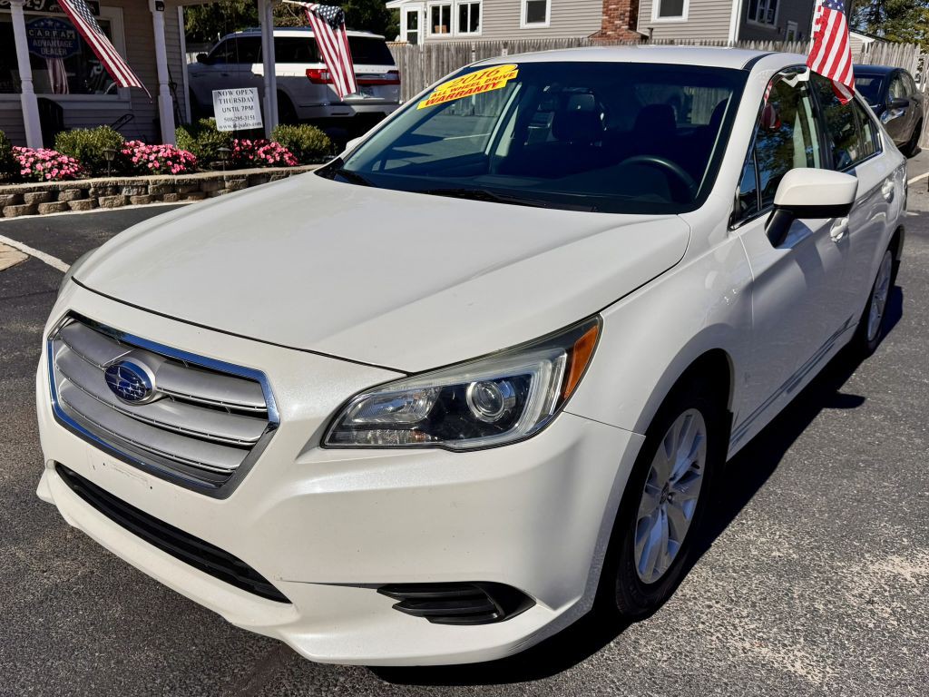 2016 Subaru Legacy Image 1