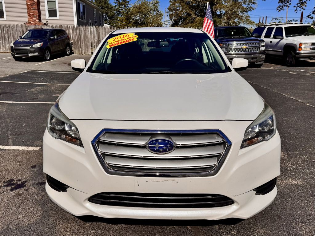 2016 Subaru Legacy Image 2
