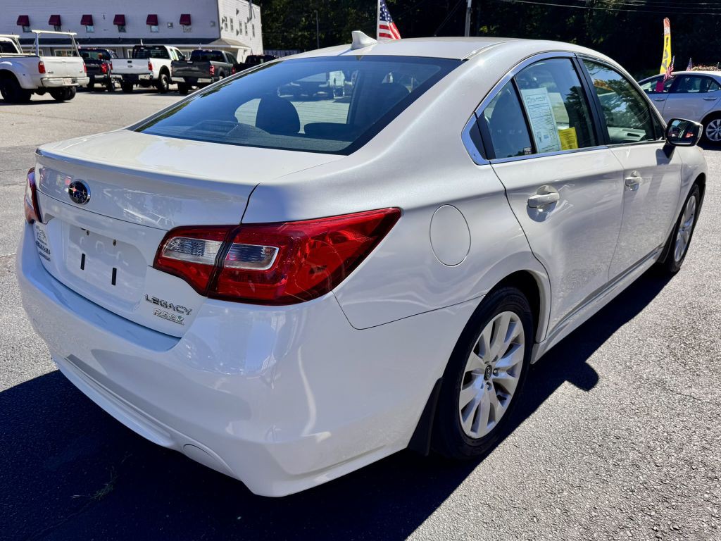 2016 Subaru Legacy Image 5