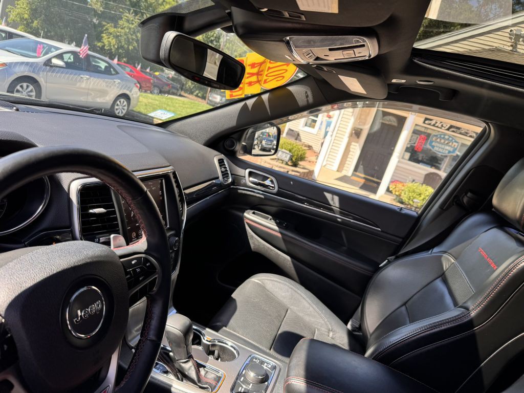 2018 Jeep Grand Cherokee Image 9