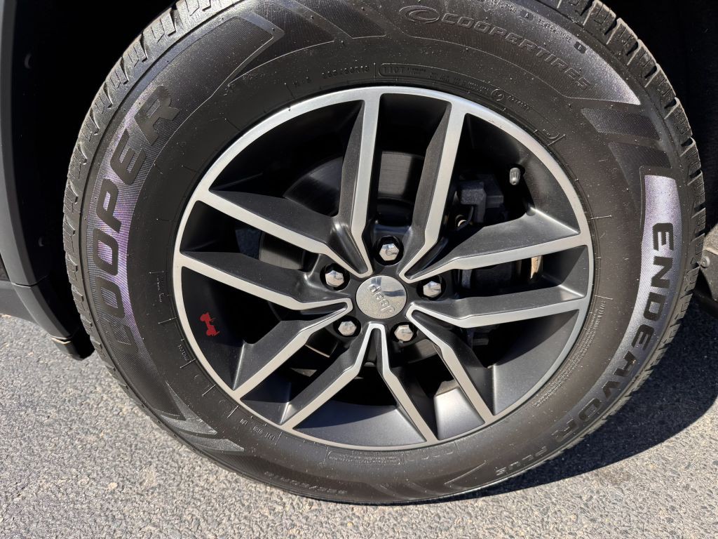 2018 Jeep Grand Cherokee Image 13