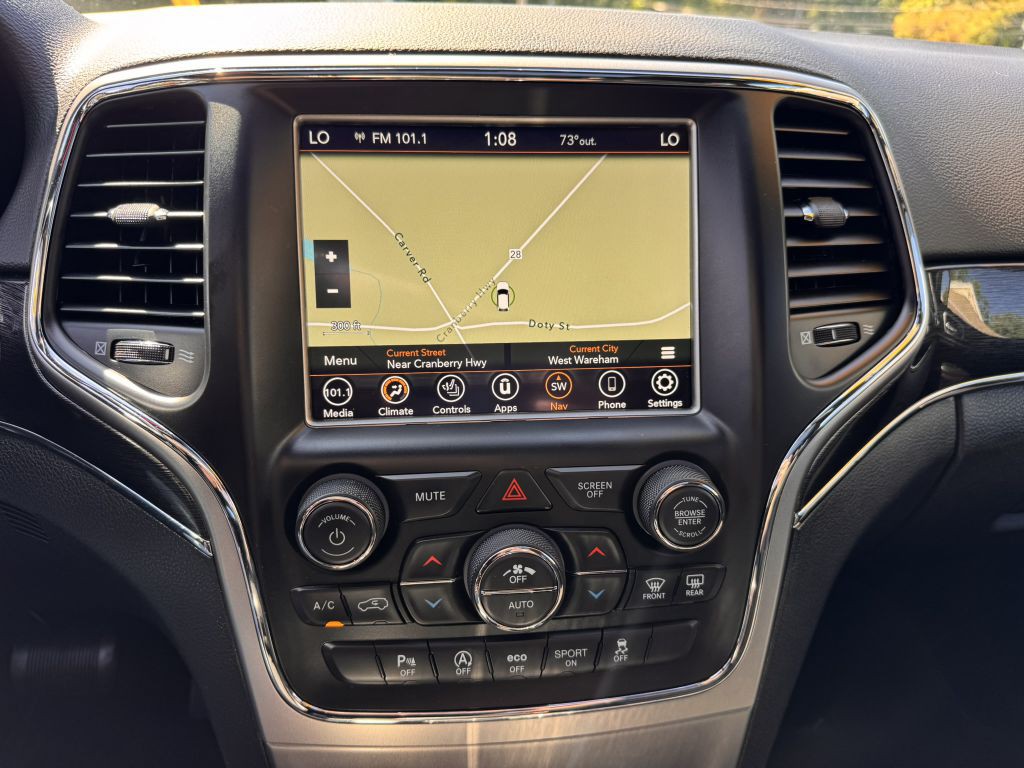 2018 Jeep Grand Cherokee Image 24