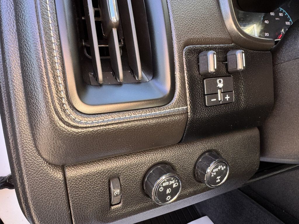 2018 GMC Canyon Image 17