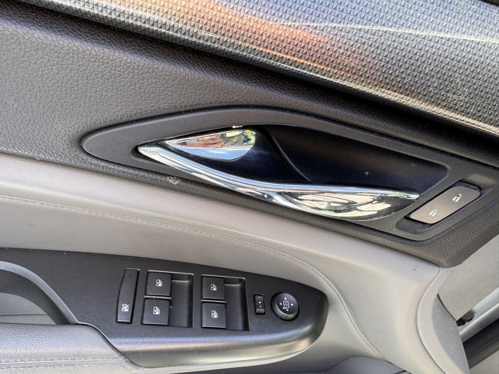 2012 Cadillac SRX Image 15