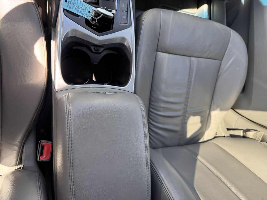2012 Cadillac SRX Image 21