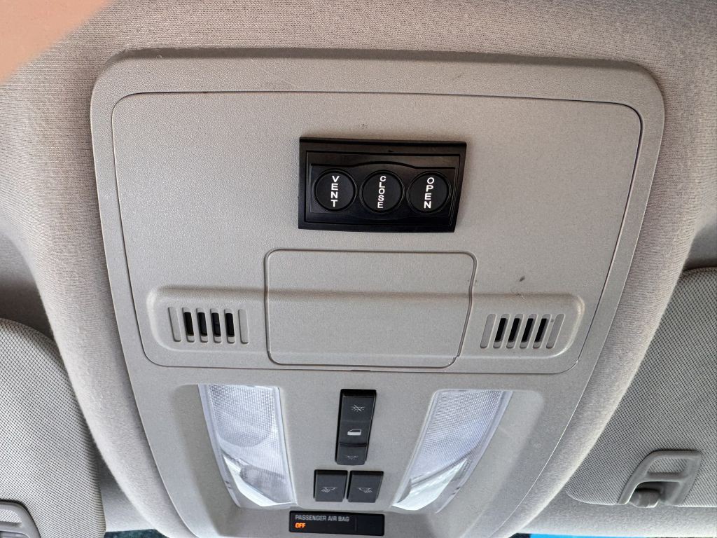 2012 Cadillac SRX Image 23
