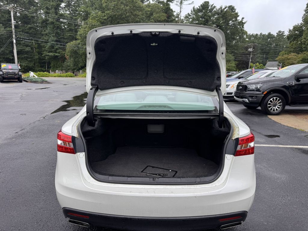 2015 Toyota Avalon Image 25