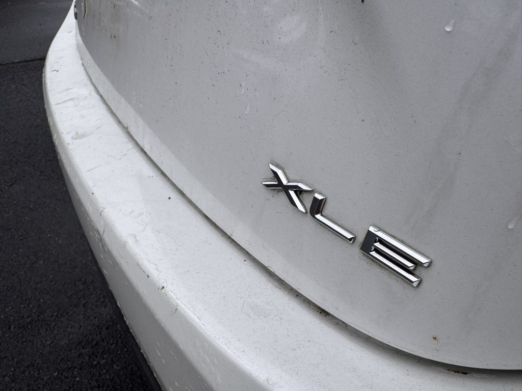 2015 Toyota Avalon Image 27