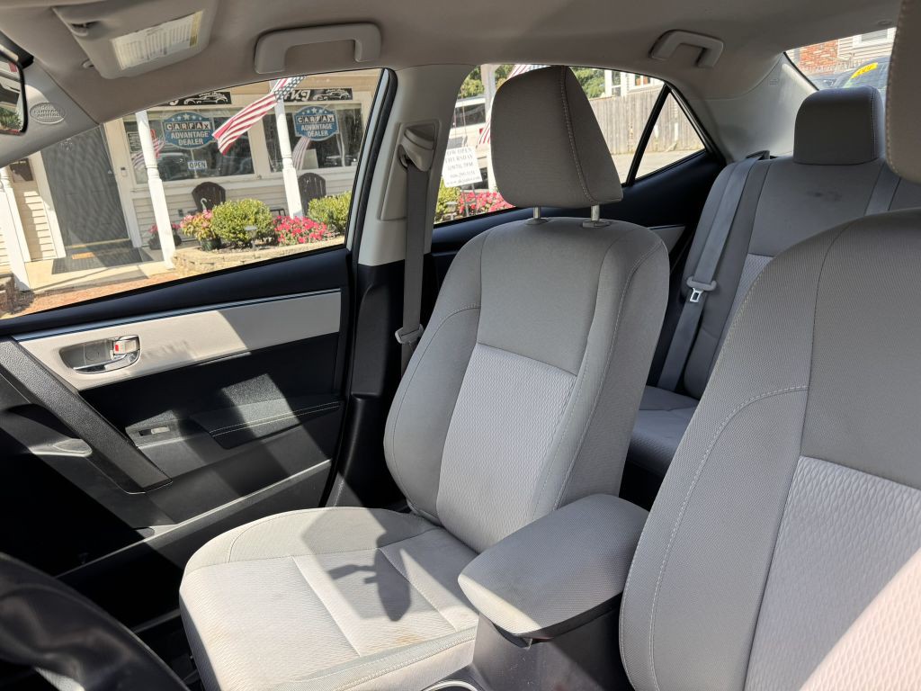 2014 Toyota Corolla Image 13