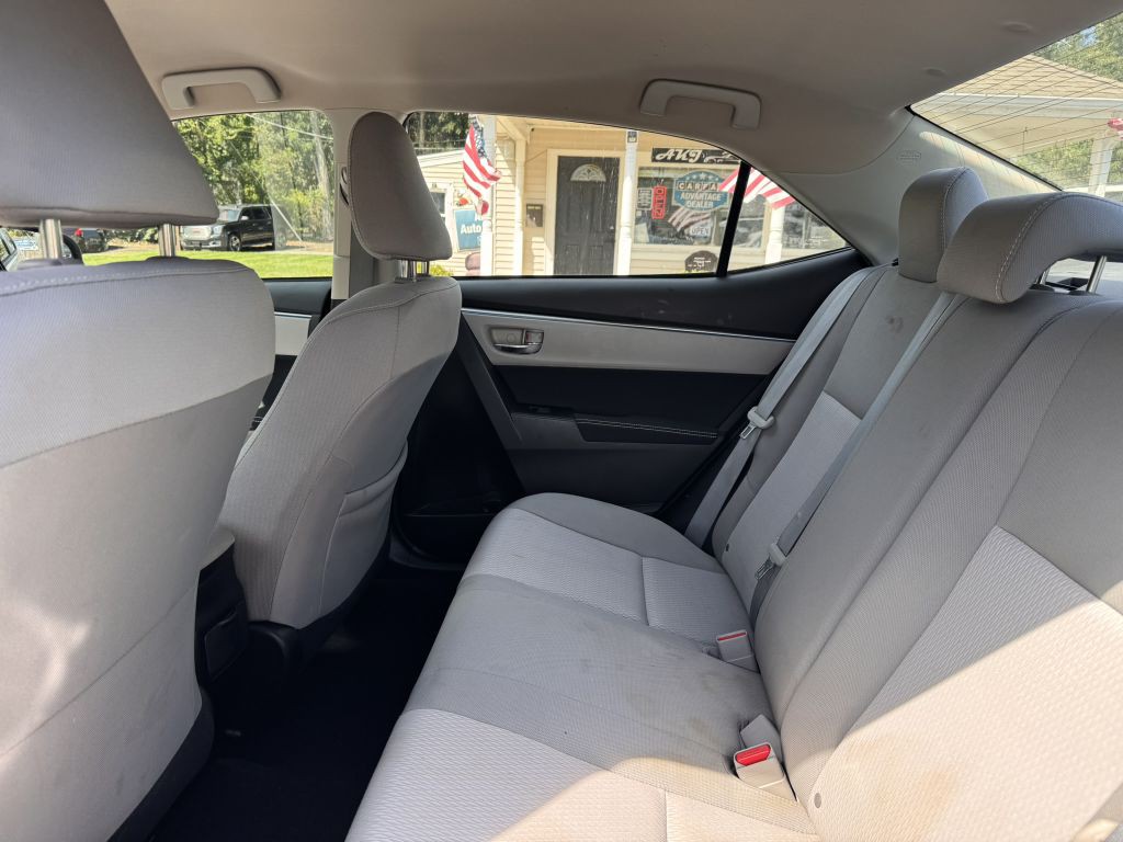 2014 Toyota Corolla Image 31