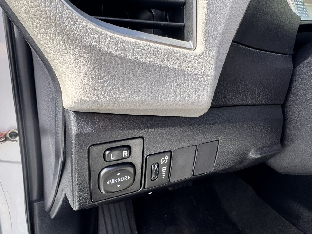 2014 Toyota Corolla Image 43