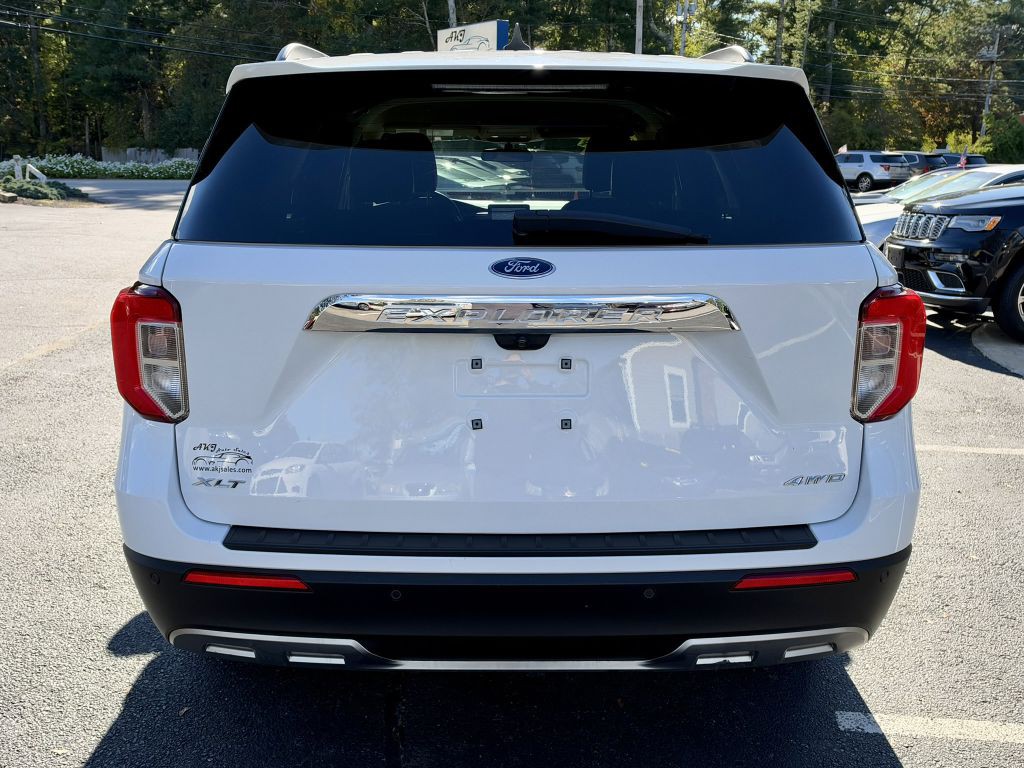 2023 Ford Explorer Image 6