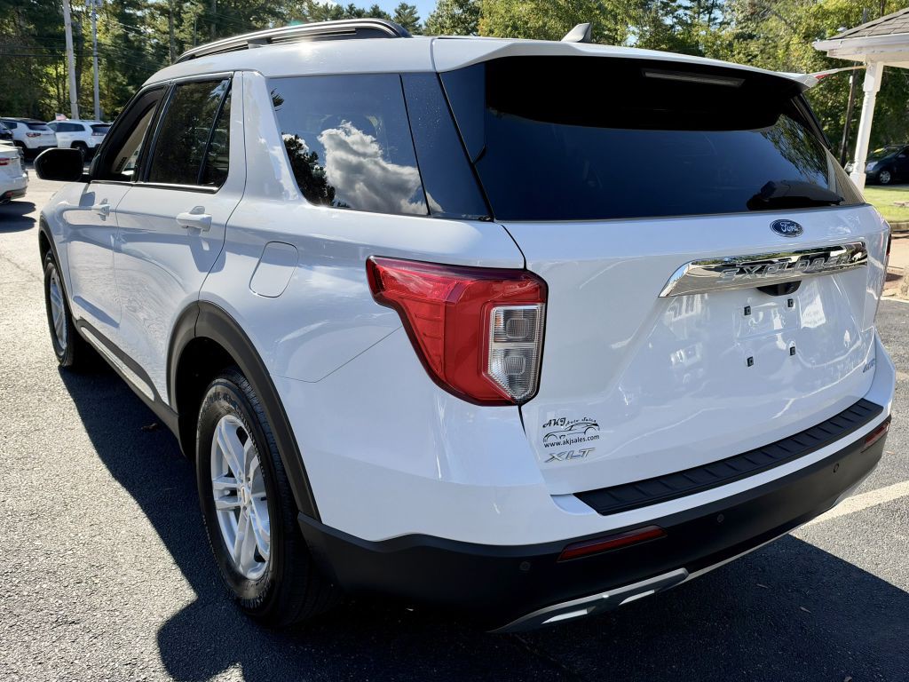 2023 Ford Explorer Image 7
