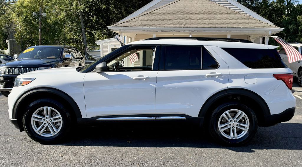 2023 Ford Explorer Image 8