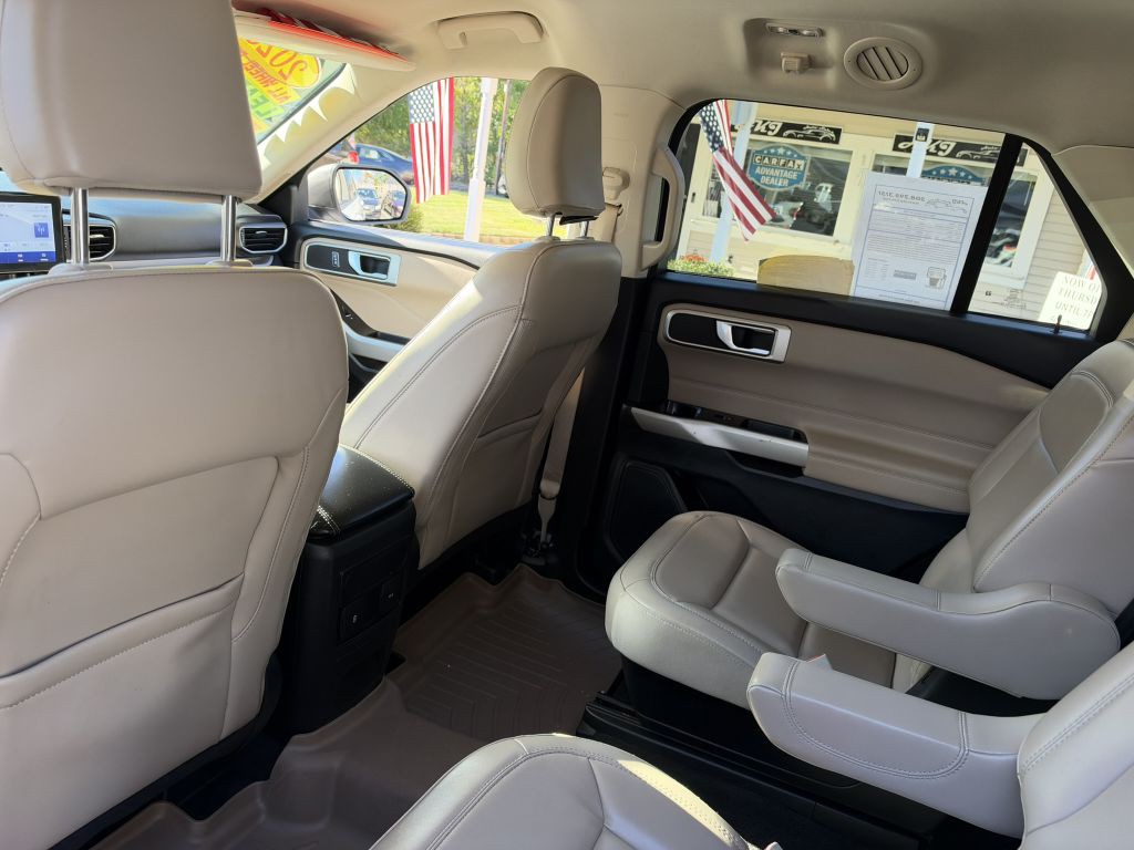 2023 Ford Explorer Image 26