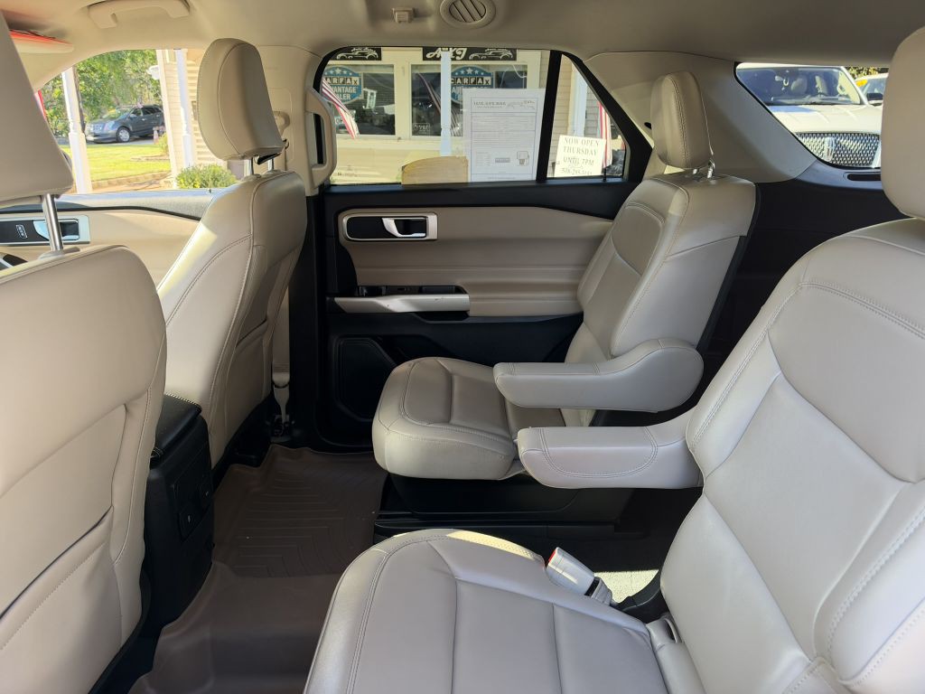 2023 Ford Explorer Image 27