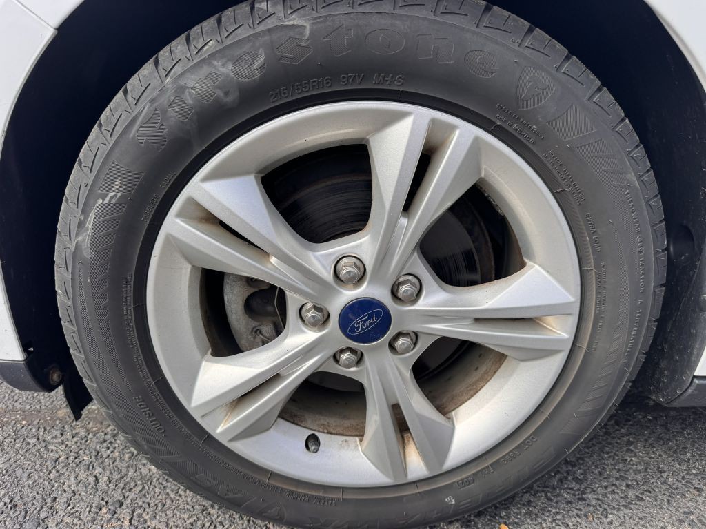 2013 Ford Focus Image 13