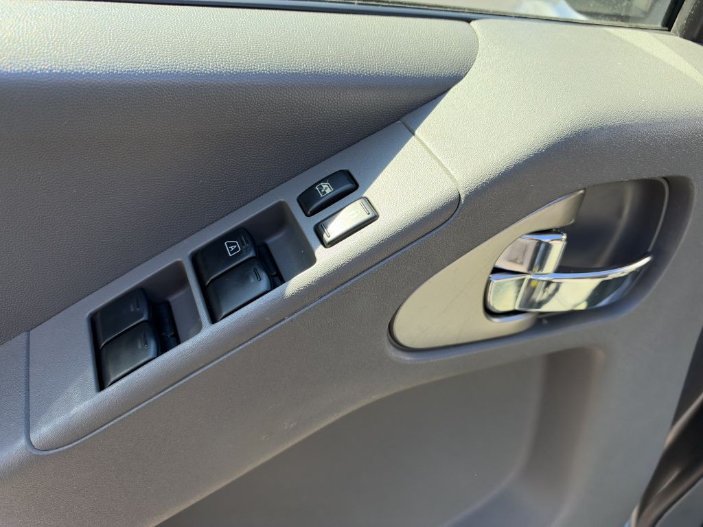 2018 Nissan Frontier Image 15